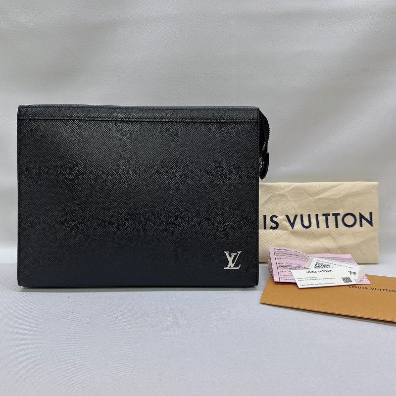 LV Pochette Voyage防刮皮革手拿包-0
