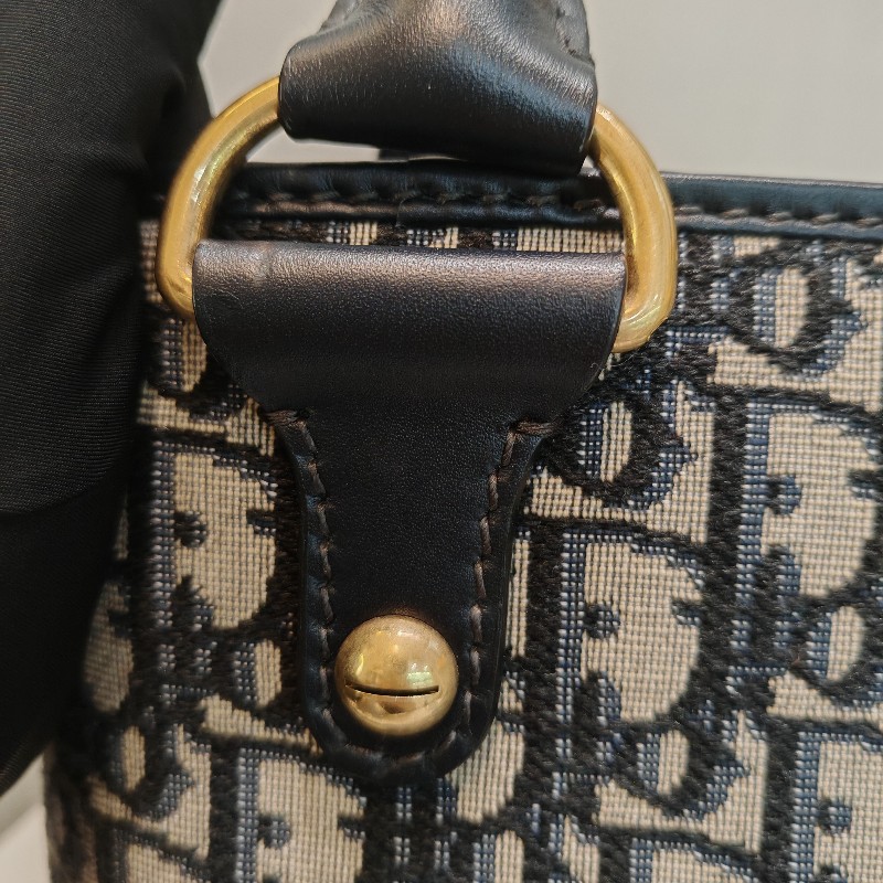 Dior 2017 avenue handle-12