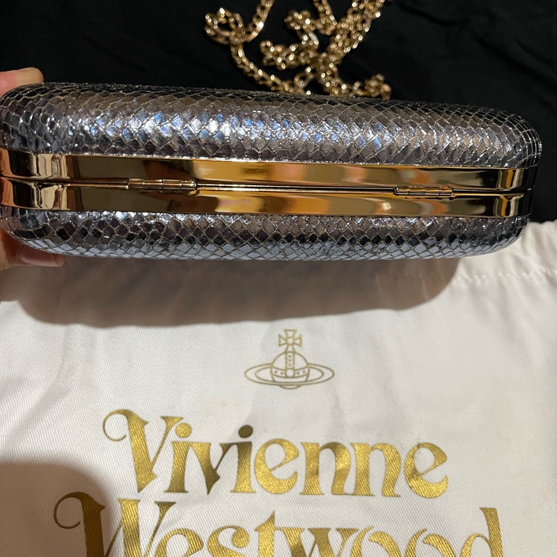 VIVIENNE WESTWOOD 銀釦星球晚宴包 側背包 手拿包-3