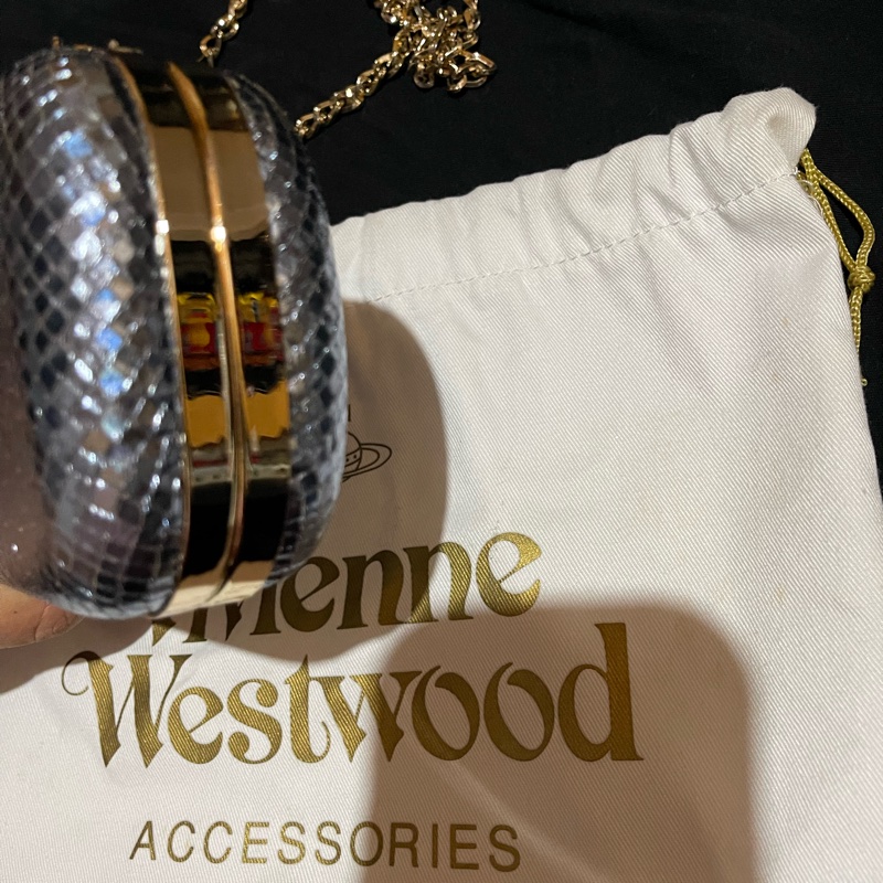 VIVIENNE WESTWOOD 銀釦星球晚宴包 側背包 手拿包-14