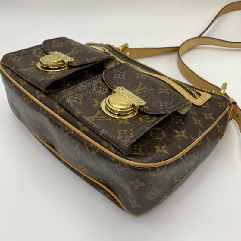LV 老花曼哈頓塞納河肩背斜背包 30*25*11 98新配件塵袋-4