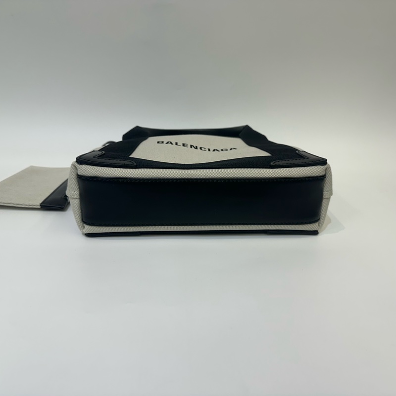 Balenciaga 米帆布拚黑牛皮銀釦Navy Cabas XS手提斜背包-4