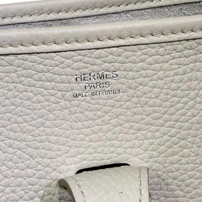 【美收精品】HERMES 白色Evelyne 29 A刻印 4-12-10