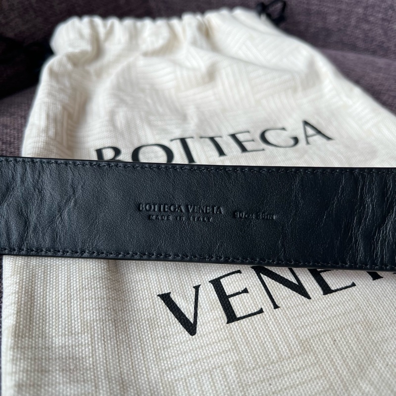 📢全新 BV最值得入手的高質感皮帶🖤Bottega Veneta新款中格編織牛皮皮帶-6