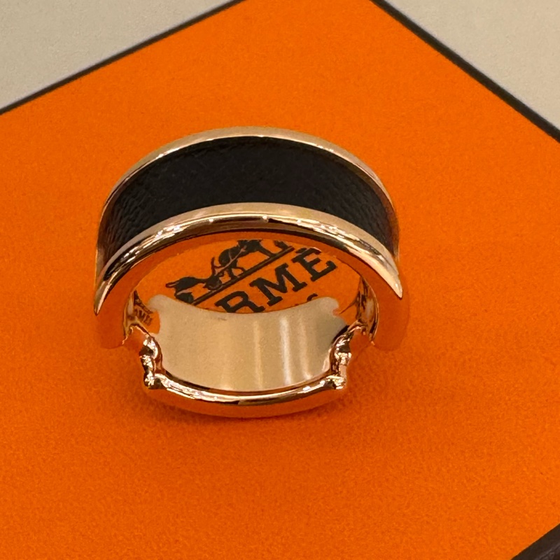 Hermes黑皮革玫瑰金雙H戒指💍-7