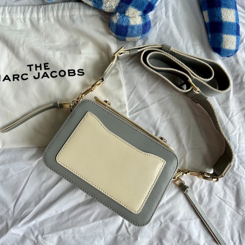 85%新|Marc Jacobs專櫃Snapshot Bag Rock Grey岩石灰相機包-1