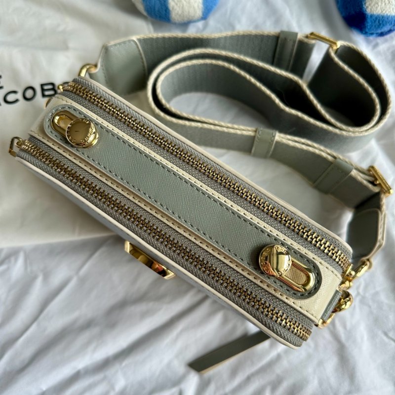 85%新|Marc Jacobs專櫃Snapshot Bag Rock Grey岩石灰相機包-3