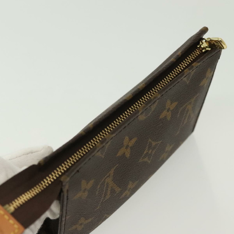 【日本直送】路易威登 Monogram Poche Toilette 15 手拿包 M47546 LV 正品 140371-4