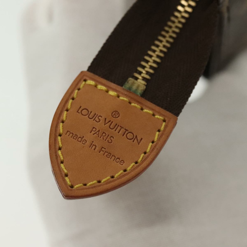 【日本直送】路易威登 Monogram Poche Toilette 15 手拿包 M47546 LV 正品 140371-7