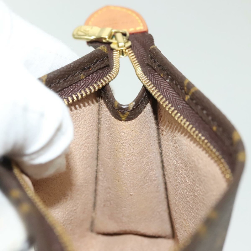 【日本直送】路易威登 Monogram Poche Toilette 15 手拿包 M47546 LV 正品 140371-10