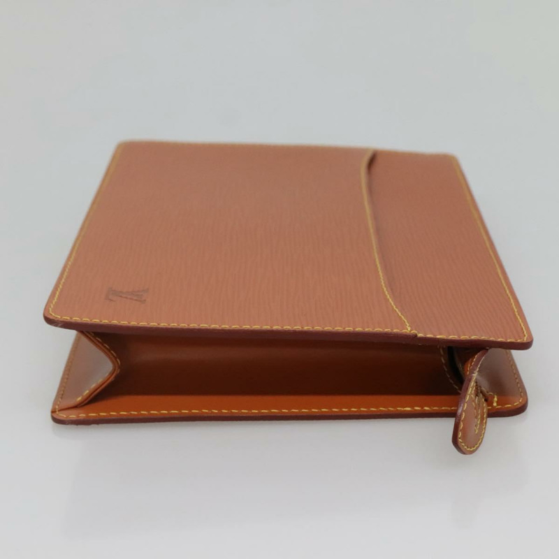 【日本直送】路易威登 Epi Pochette Homme 手提包 棕色 Zipangu 金色 M52528 LV 正品 ep10838-3