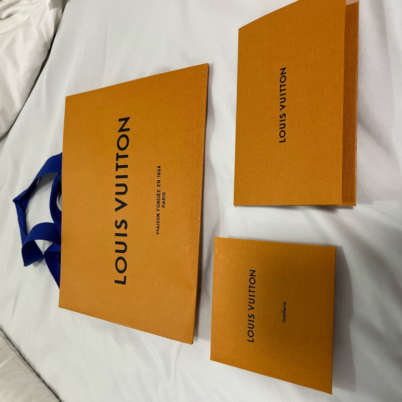 Lv color blossom bb star 玫瑰金粉珍珠母貝鑽石項鍊-2