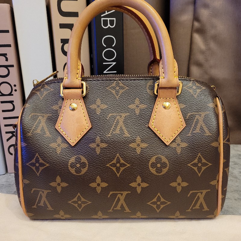 Louis Vuitton speedy 20 公分奶茶色 芯片款
狀況漂亮-2
