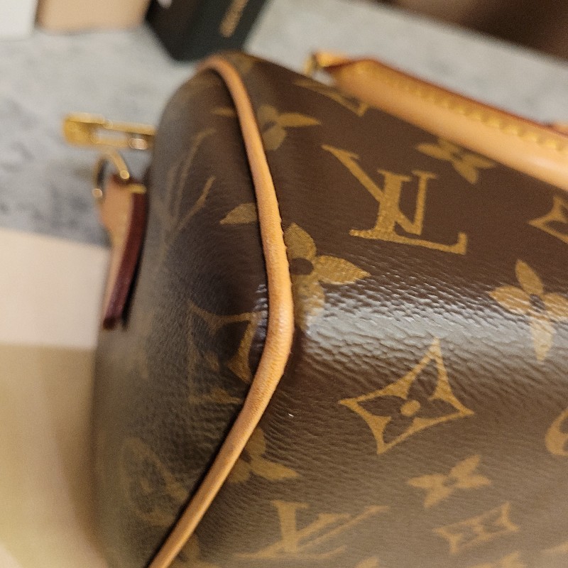 Louis Vuitton speedy 20 公分奶茶色 芯片款
狀況漂亮-15