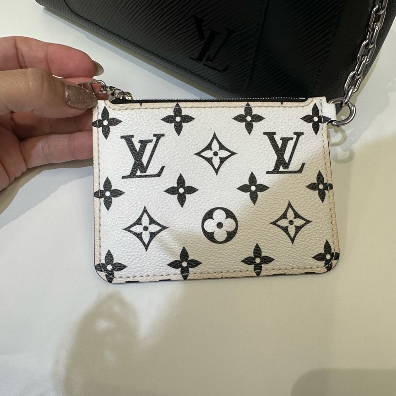 LV 黑Epi銀釦Marelle Tote BB前口袋二合一手提斜背包M59952-8