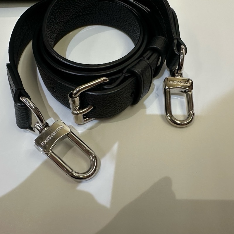 LV 黑Epi銀釦Marelle Tote BB前口袋二合一手提斜背包M59952-11