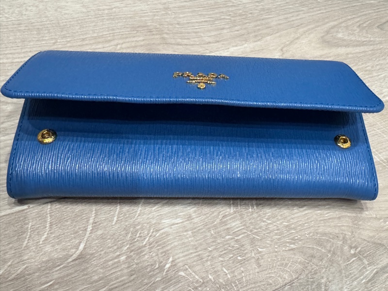 Prada 經典水波紋長夾-4