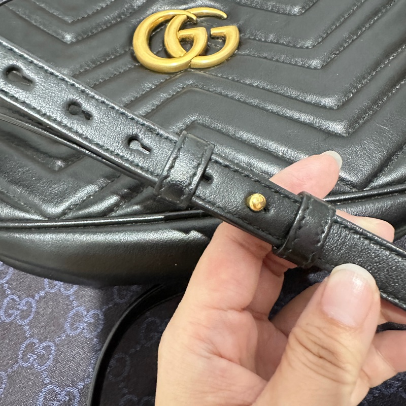 Gucci Marmont 24 黑金-16