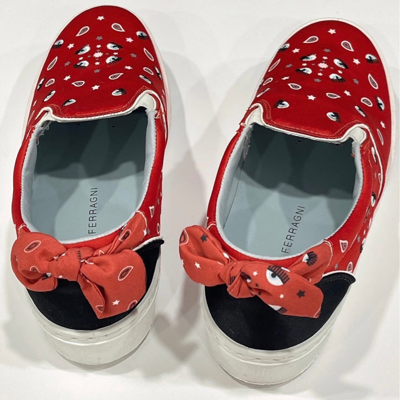 義大利Chiara Ferragni 刺繡蝴蝶結懶人鞋-3