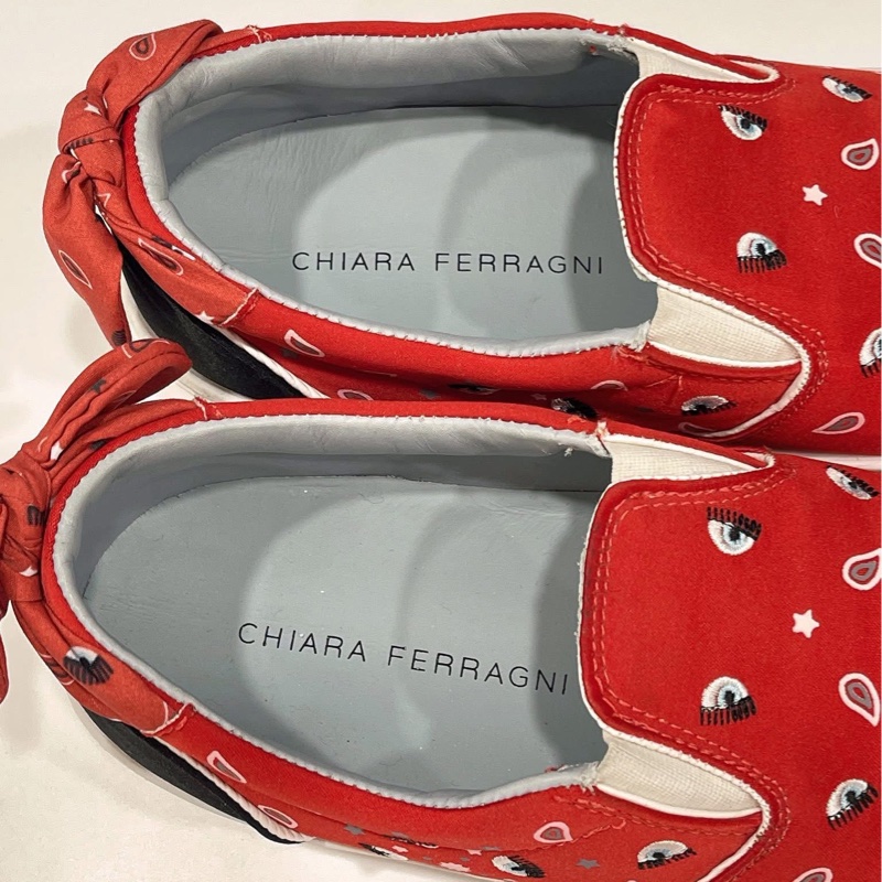 義大利Chiara Ferragni 刺繡蝴蝶結懶人鞋-6
