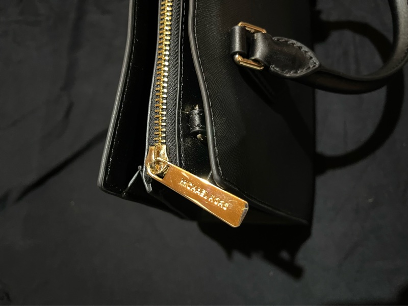 MICHAEL KORS 金釦手提包 側背包-2