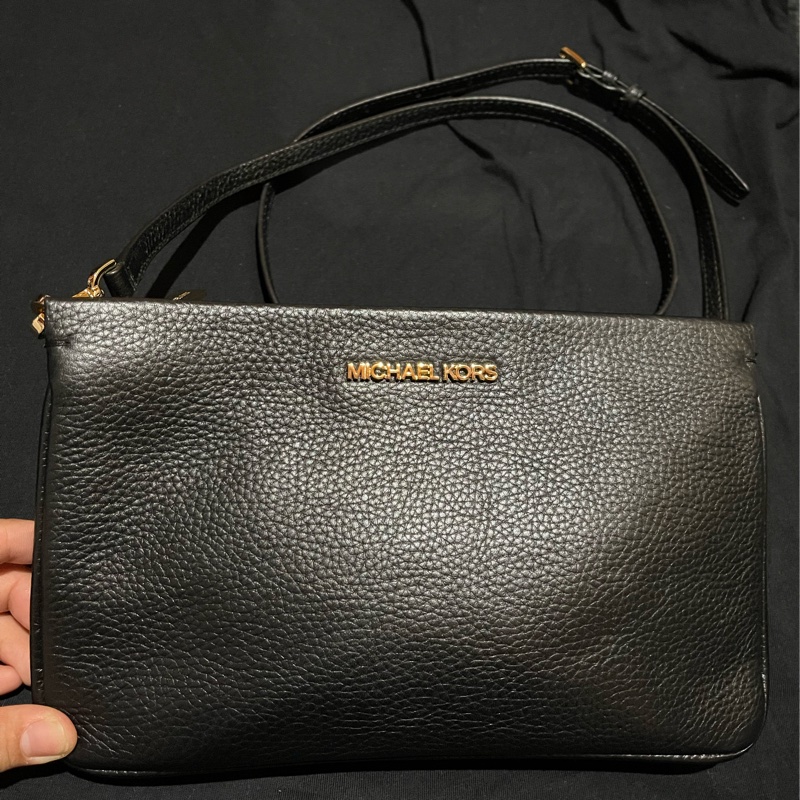 MICHAEL KORS 金釦黑皮革雙層側背包-5