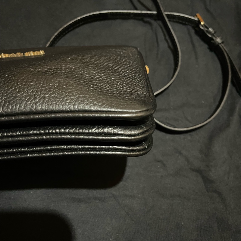 MICHAEL KORS 金釦黑皮革雙層側背包-18