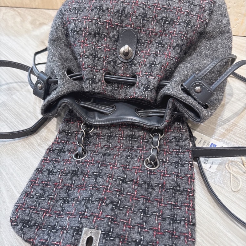 Chanel 灰毛呢雙肩包-6