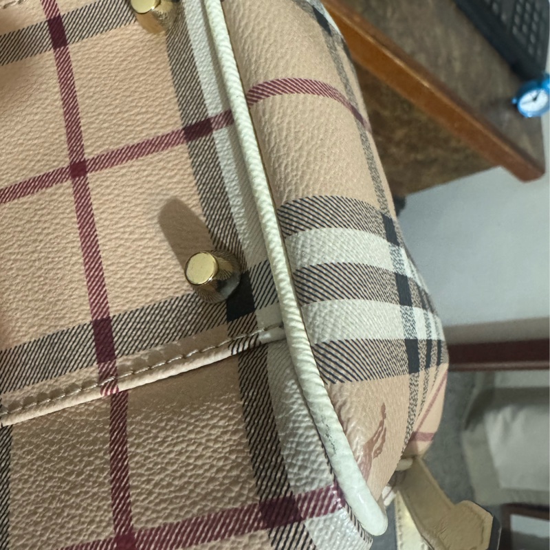 Burberry 托特包-8