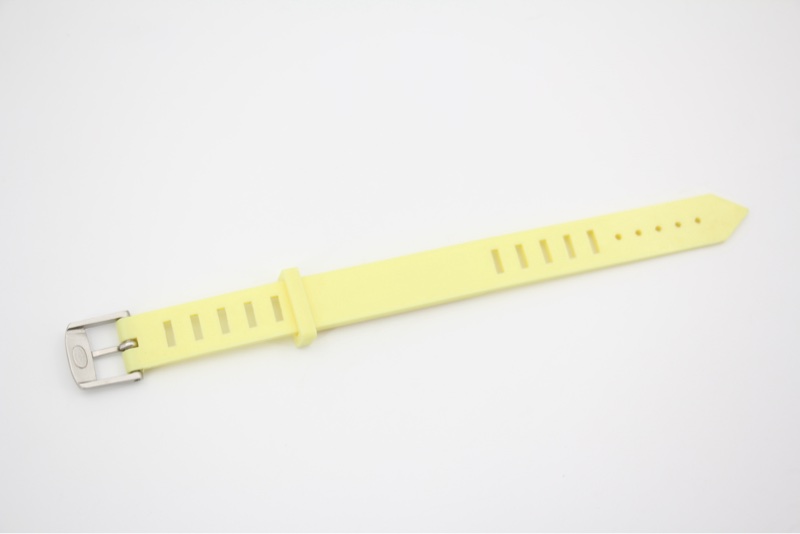 Chanel Vintage 99P 橡膠黃色配橙色字手帶-9