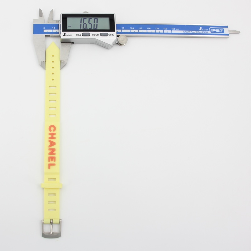 Chanel Vintage 99P 橡膠黃色配橙色字手帶-17