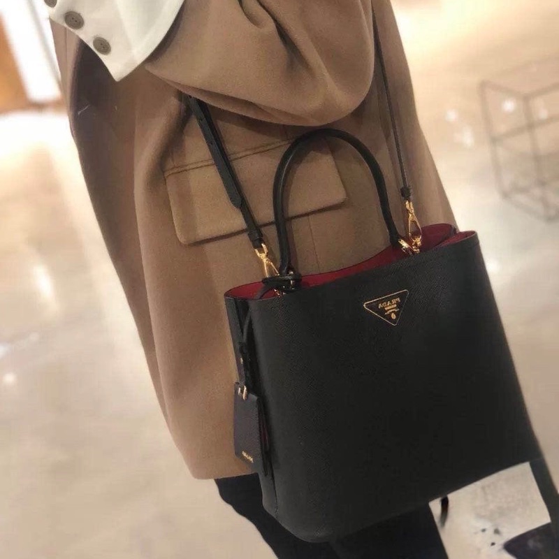 Prada cuir bag-4