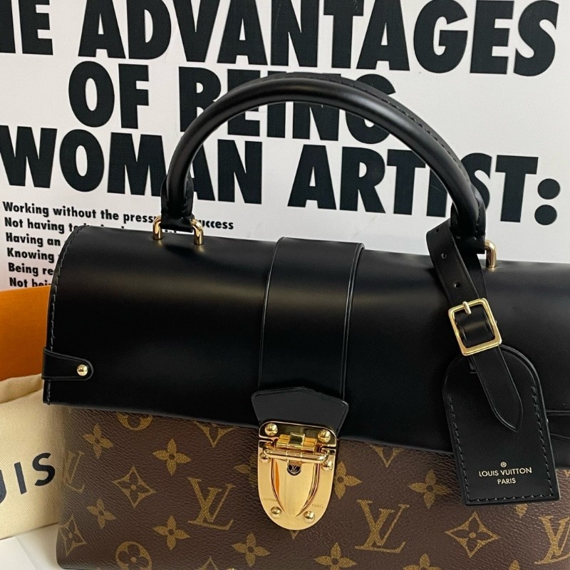 LV Louis Vuitton One handle 老花拼皮 手提包肩背包郵差包 中號 金扣-1