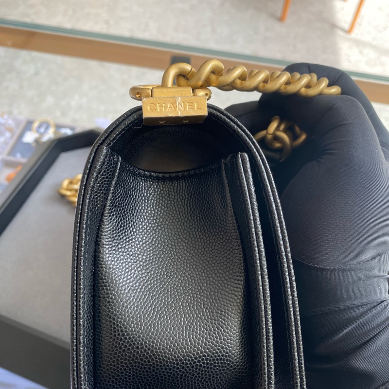 99新 閑置 Chanel 香奈兒Boy 黑金小號荔枝皮 20cm-16