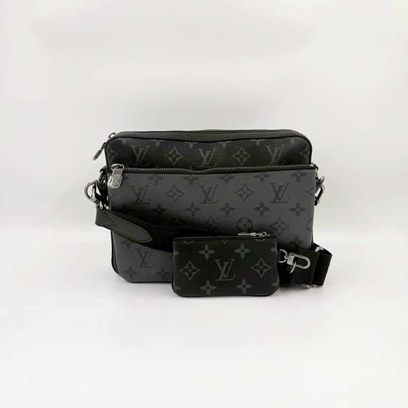 LV包包黑灰原花三合一Trio郵差包M69443-1