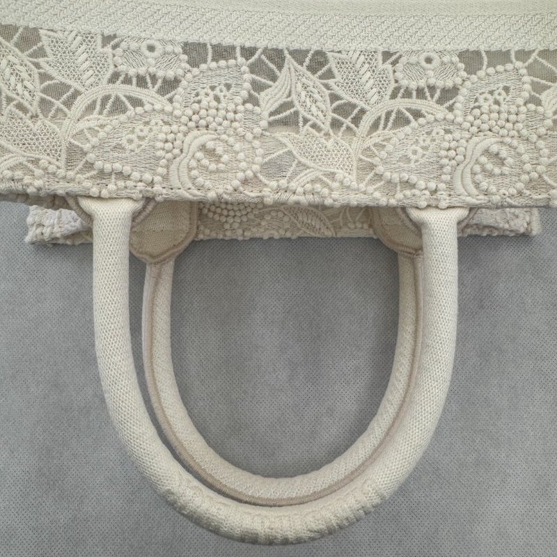DIOR 白蕾絲BOOK TOTE SMALL-8