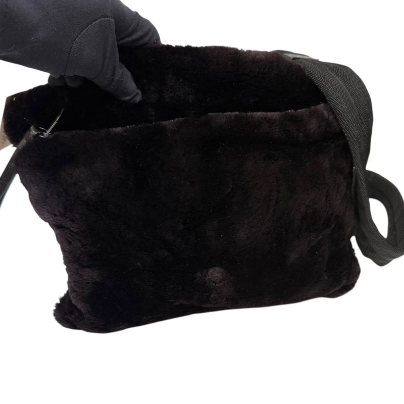 【美收精品】PRADA 黑色絨毛肩背包 4-22-7