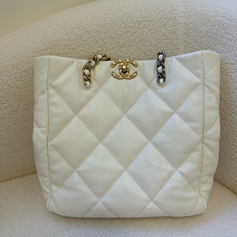 CHANEL香奈兒19BAG Tote托特包(白色芯片款)-0