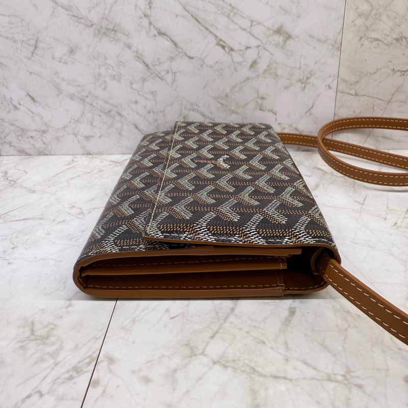 GOYARD棕色老花翻蓋WOC-3