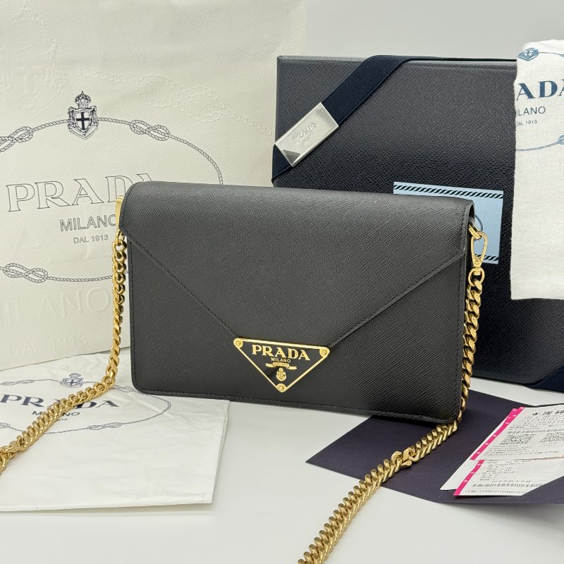 【大全套閒置品♥️專櫃88,000】PRADA 普拉達 經典三角牌標 黑色 Safiano 防刮牛皮 WOC 鏈條包(可拆卸)單肩包 手拿包 91020SV-0