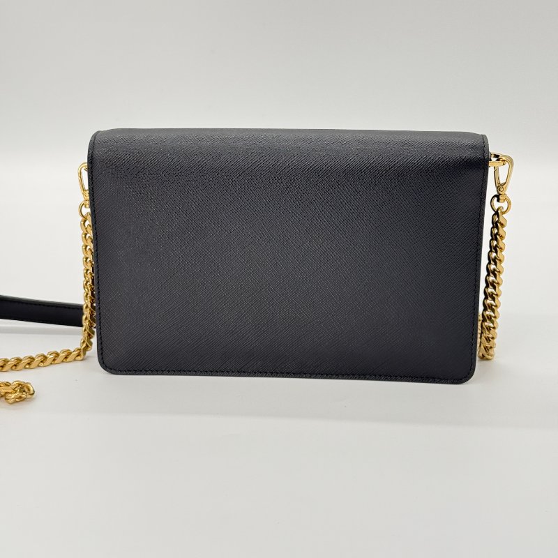 【大全套閒置品♥️專櫃88,000】PRADA 普拉達 經典三角牌標 黑色 Safiano 防刮牛皮 WOC 鏈條包(可拆卸)單肩包 手拿包 91020SV-4