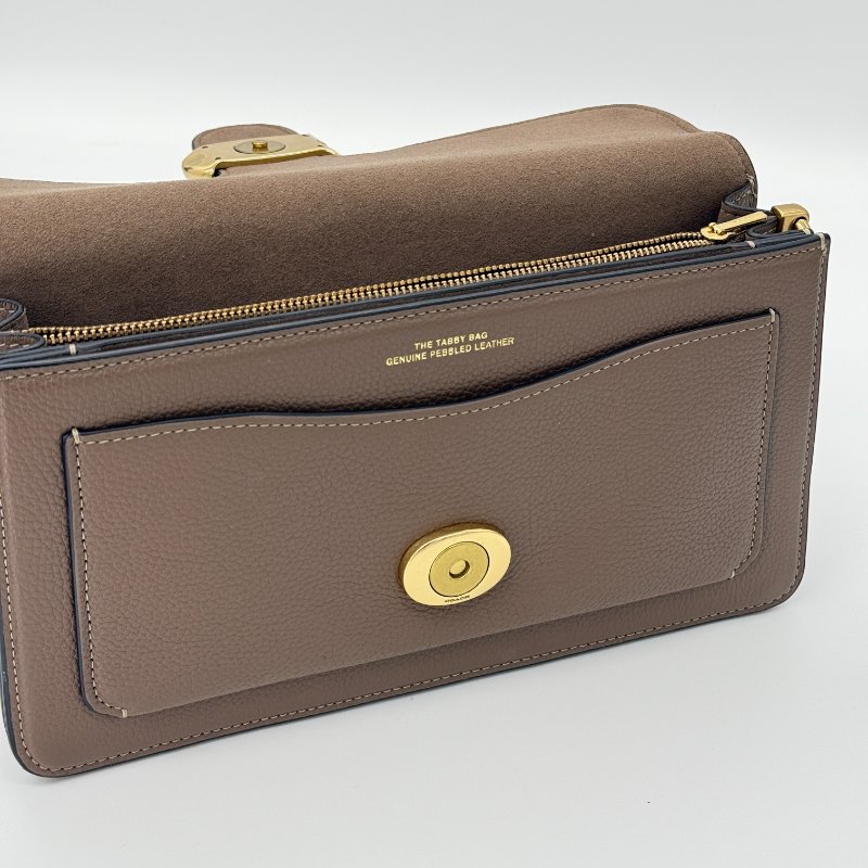 【近新閒置品♥️專櫃在售19,800】COACH Tabby26 卡其色 牛皮 單肩包 單肩包 斜背包 (短肩帶*1+長肩帶*1)-8