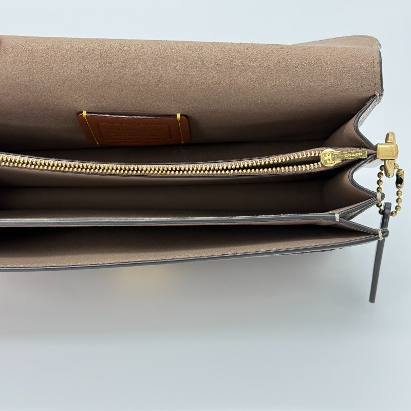 【近新閒置品♥️專櫃在售19,800】COACH Tabby26 卡其色 牛皮 單肩包 單肩包 斜背包 (短肩帶*1+長肩帶*1)-9
