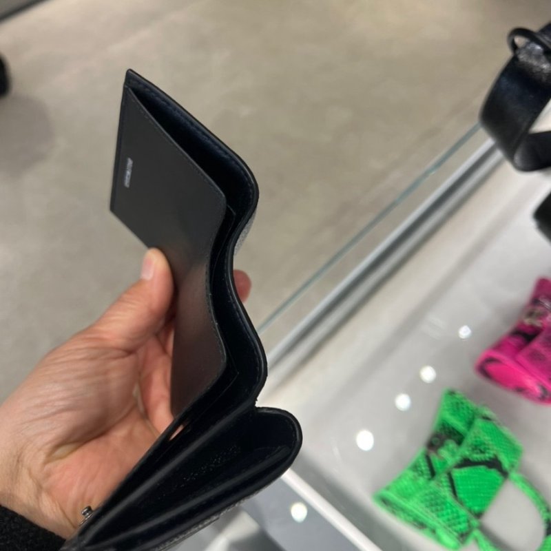 🎉新品好折扣✨Balenciaga 600212 Hourglass 沙漏迷你錢包短夾 黑色-4