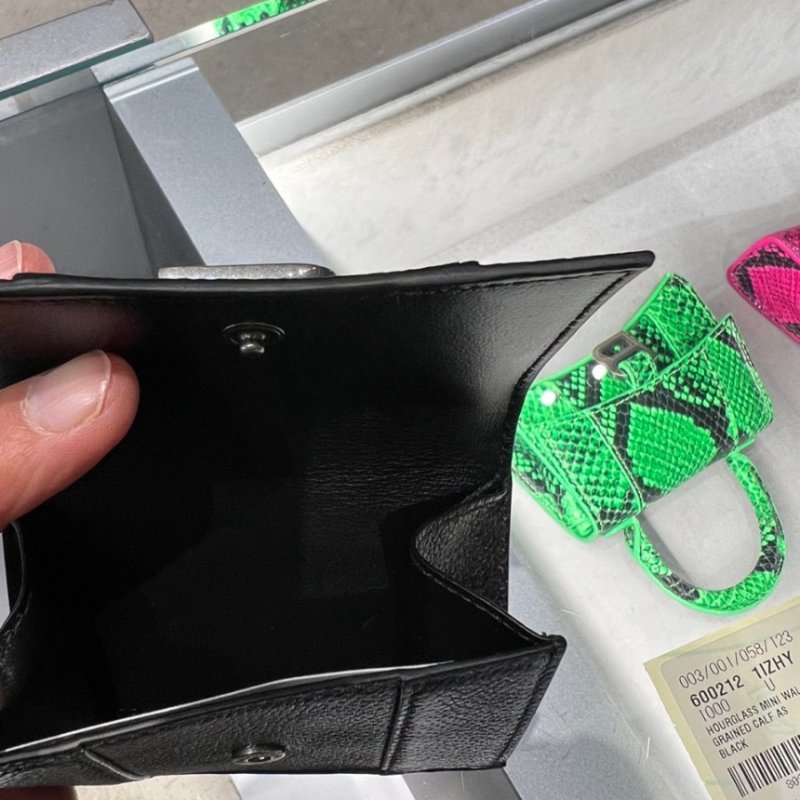 🎉新品好折扣✨Balenciaga 600212 Hourglass 沙漏迷你錢包短夾 黑色-5