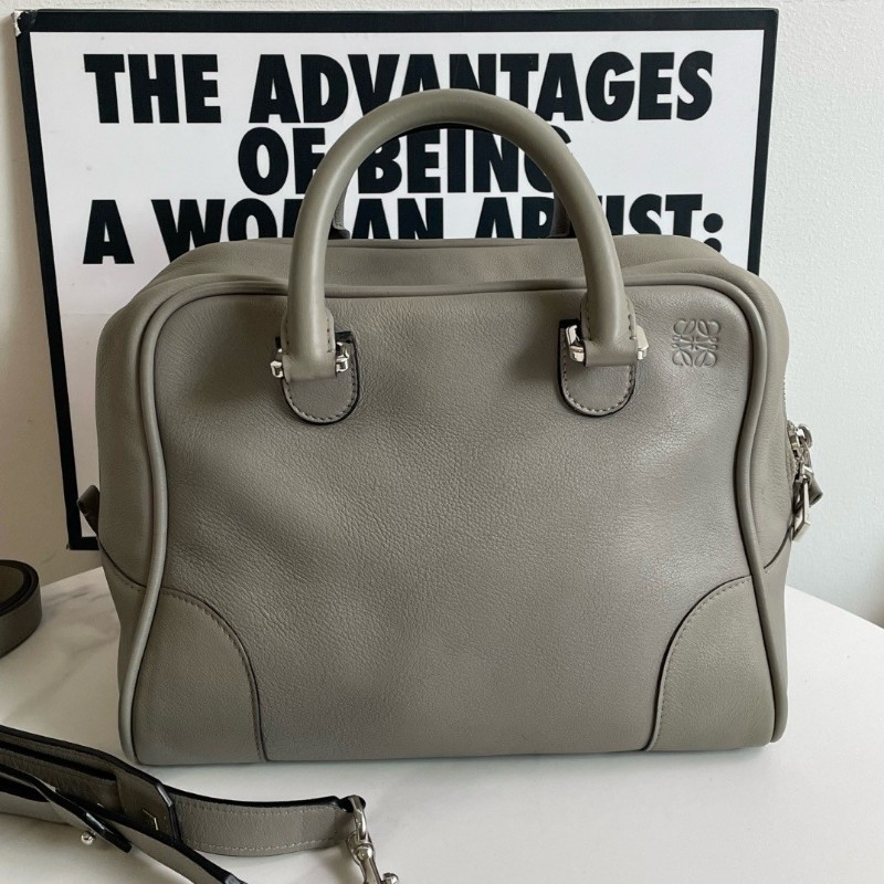 Loewe 羅意威 Amazon系列 中號灰色光面牛皮手提包 肩背包-0