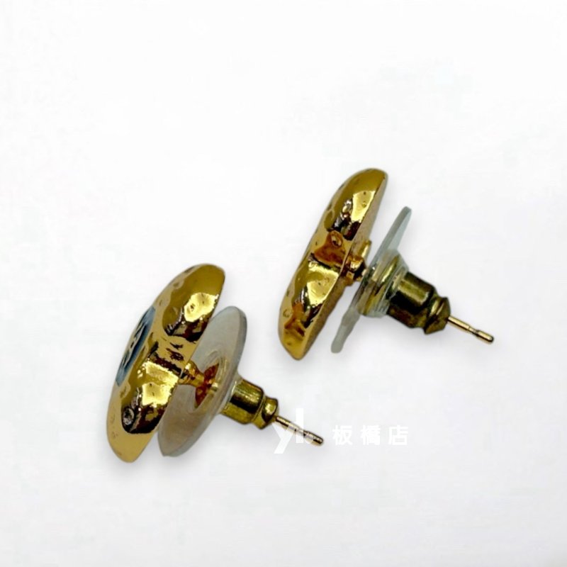 Chanel金色熔岩愛心黑框雙C小號耳環ABC242-5