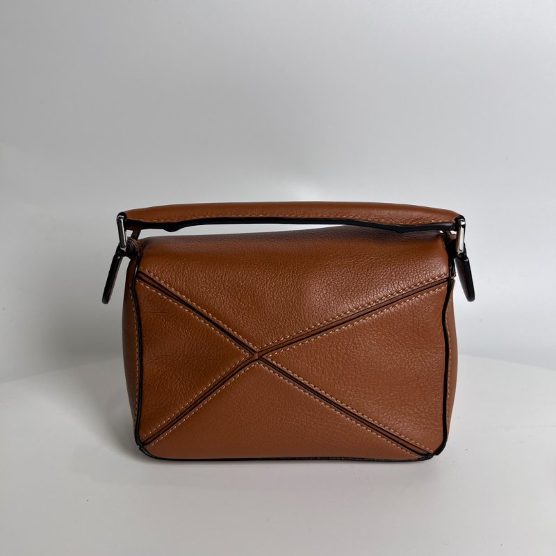 LOEWE 棕色PUZZLE MINI 單背包-1