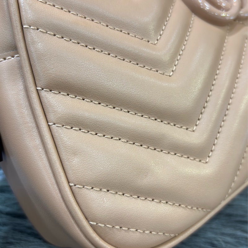 GUCCI 447632 MARMONT GG 奶茶色牛皮奶茶鍊 肩背包斜背包相機包拉鍊包-7