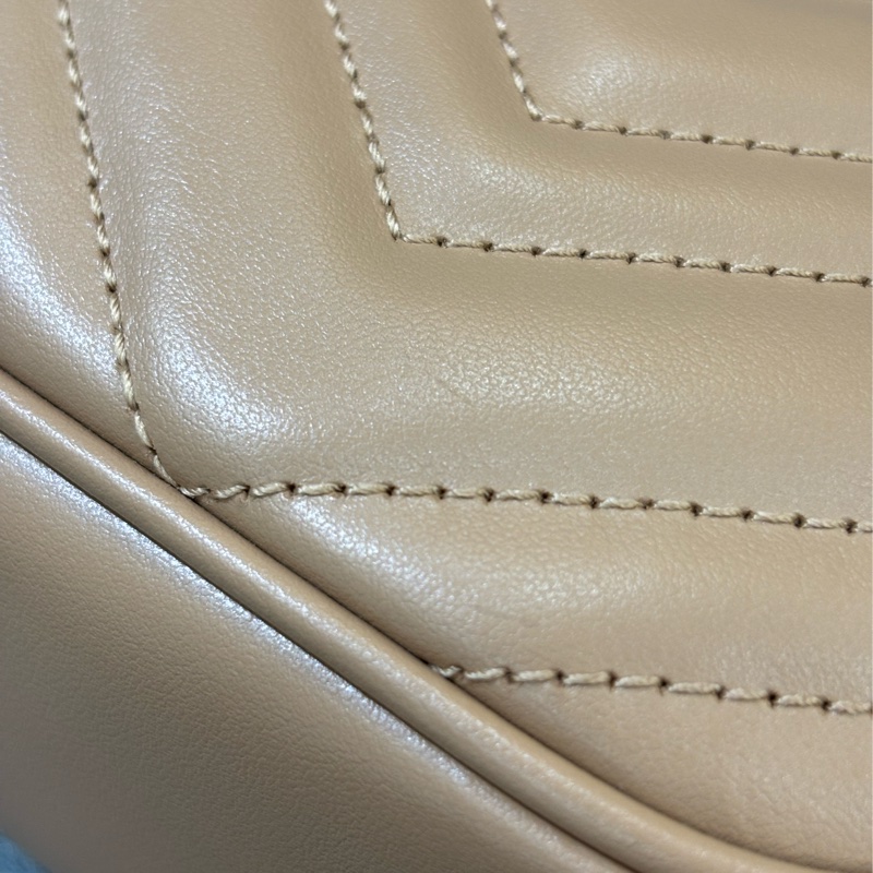 GUCCI 447632 MARMONT GG 奶茶色牛皮奶茶鍊 肩背包斜背包相機包拉鍊包-19
